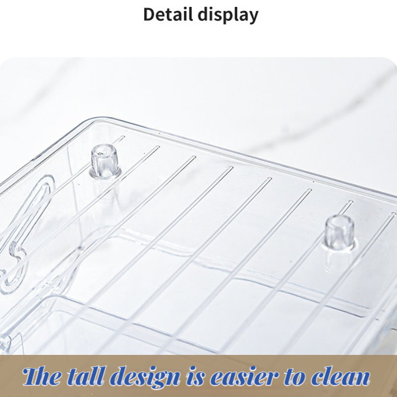 Ein durchsichtiger Kühlschrank-Organizer aus Kunststoff für Getränkebehälter wie Limonade, Wasser usw.