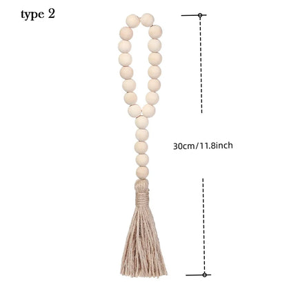 Holzperlengirlande Bauernhaus Wand