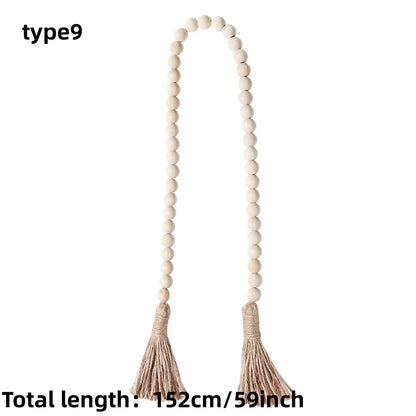 Holzperlengirlande Bauernhaus Wand