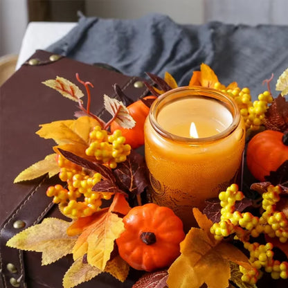 Kürbis-Beeren-Herbst-Blumendekoration