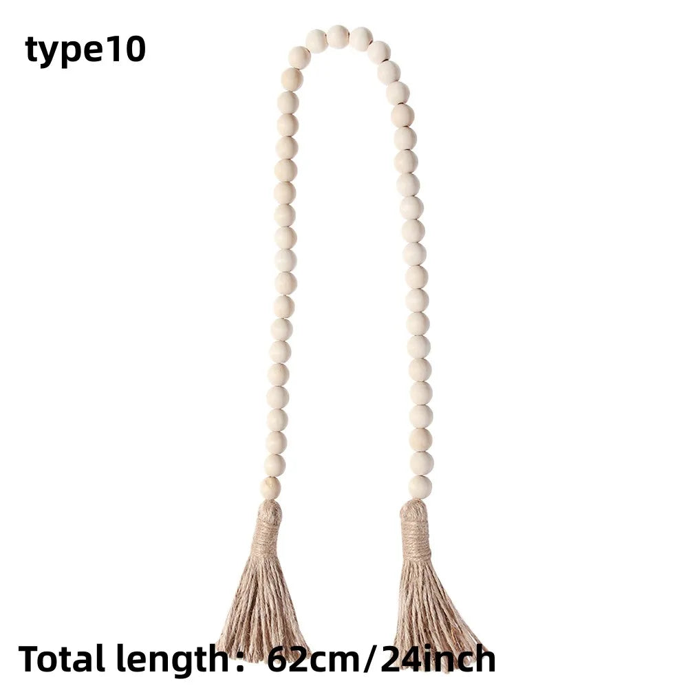 Holzperlengirlande Bauernhaus Wand