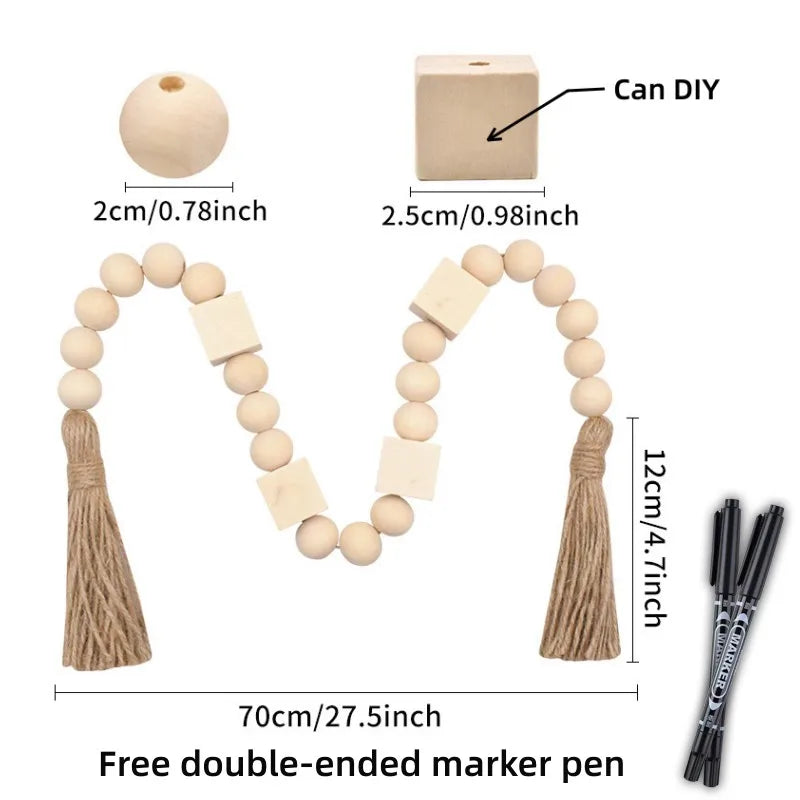 Holzperlengirlande Bauernhaus Wand